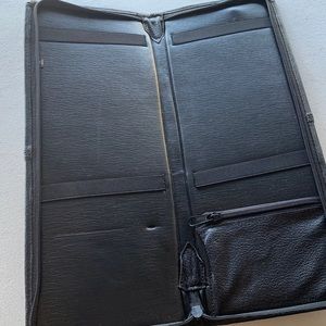 Travel Tie Folio